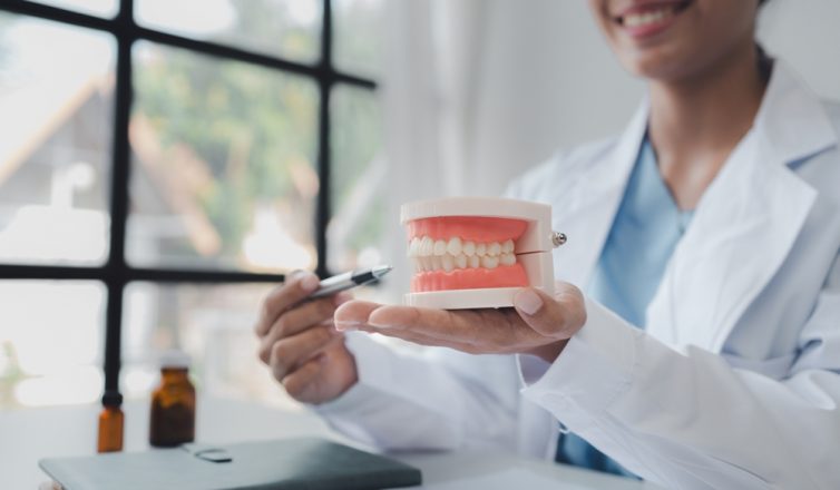 Explore Types of Dentures: Traditional to Implant-Supported