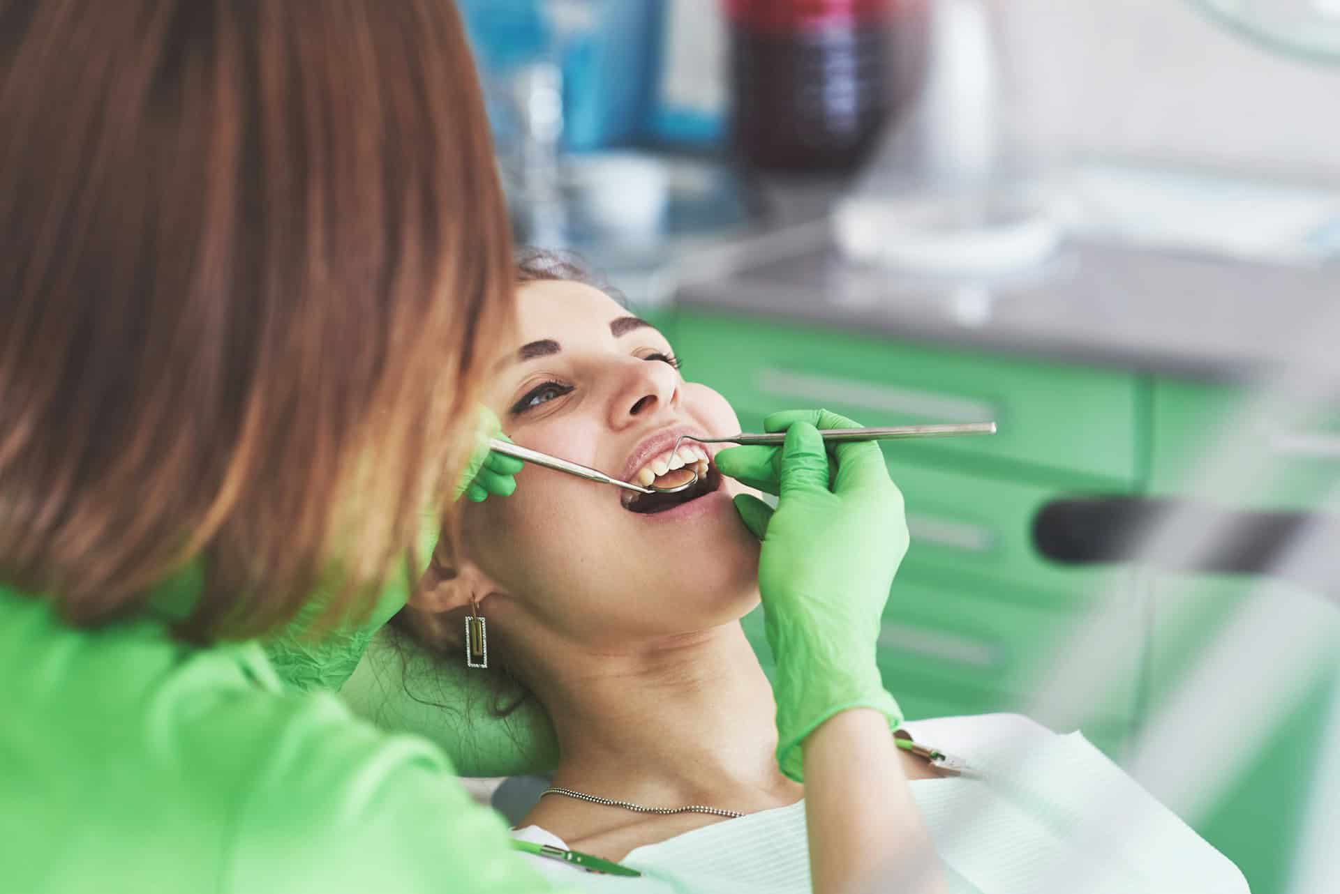 The Best Solutions for Broken Dental Crowns