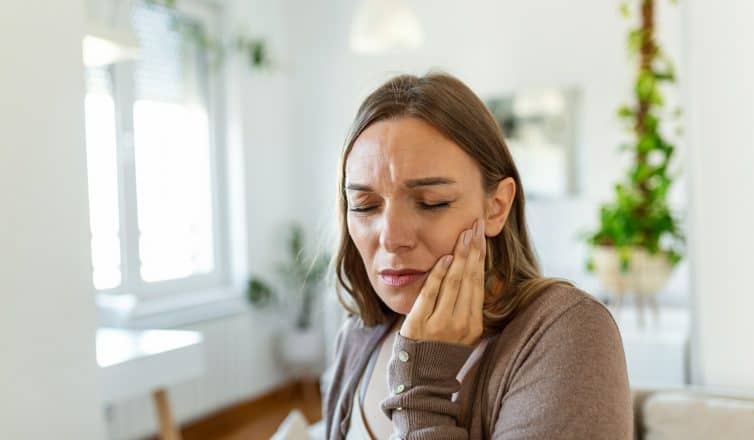 Dealing with Tooth Sensitivity After Fillings
