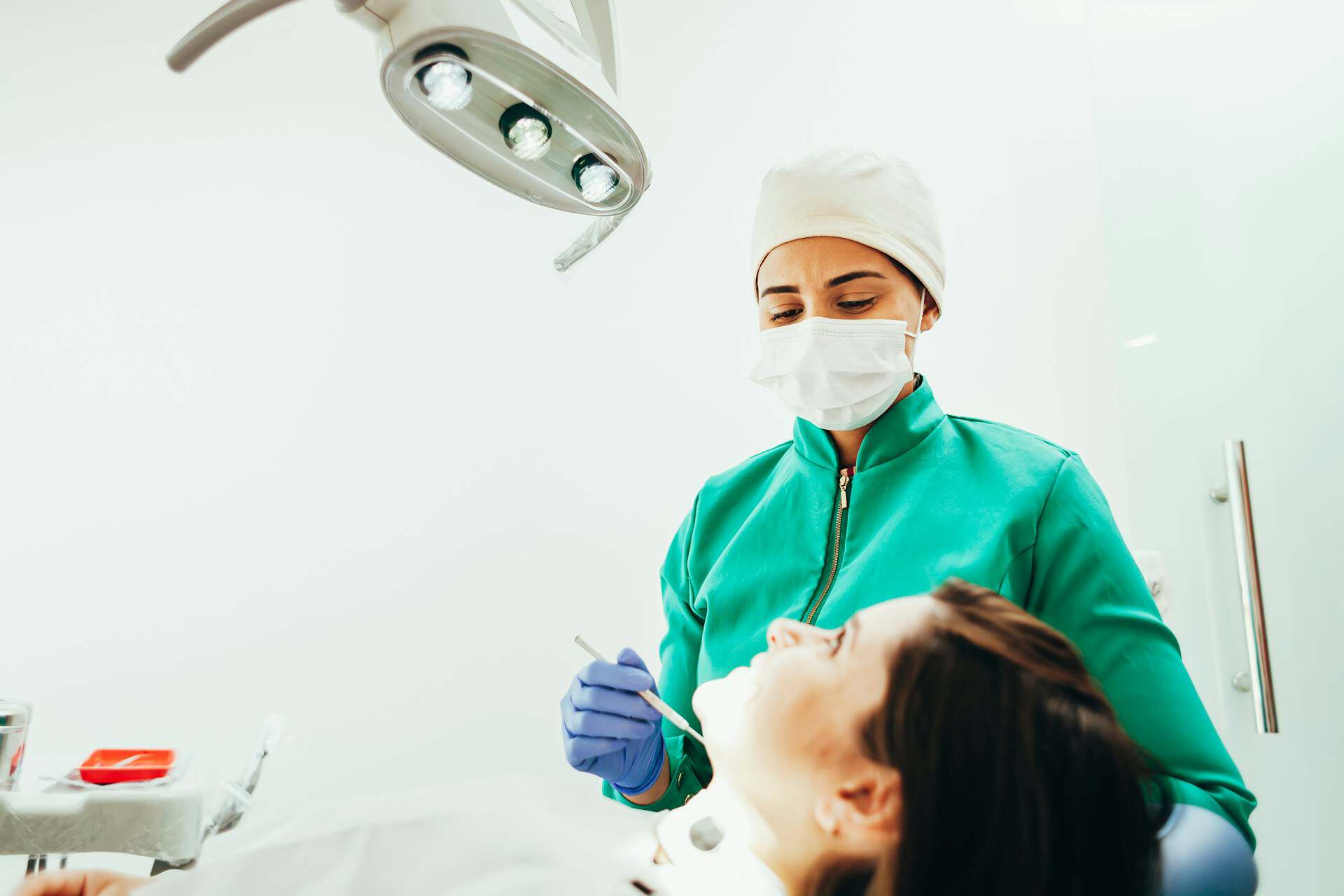 How Long Should Your Porcelain Crown Last